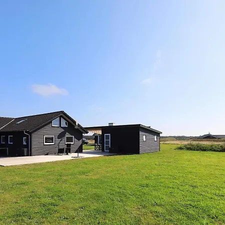 Three-bedroom Holiday In 36 Casa vacanze